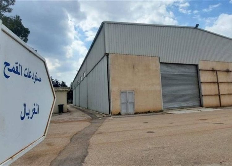 الدولة "تكتشف" مستودعات القمح في تل عمارة