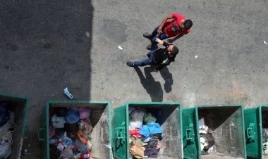 عُمّال "رامكو" و"سيتي بلو" بلا رواتب: لا كنس ولا جمع؟