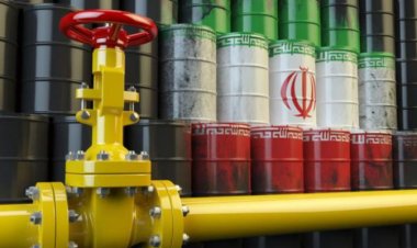 إيران تعلن عودة إنتاجها النفطي إلى مستوى ما قبل العقوبات