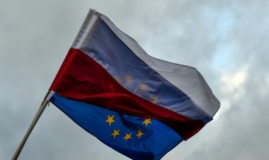 "بلومبرغ": بولندا عارضت ألمانيا بشأن عقوبات على روسيا