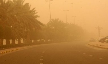 "هجمات الغبار" ترهق العراقيين.. ومطالب بتسريع الحزام الأخضر