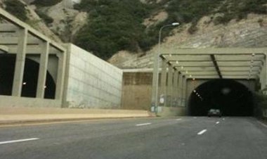 إشارات فوسفورية على أوتوستراد شكا