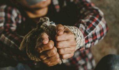 اختلس اموالا وادعى تعرضه  للخطف.. اليكم التفاصيل