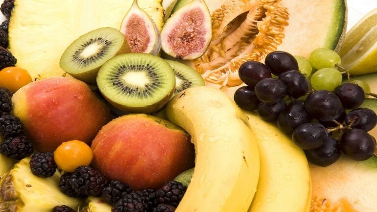 6 فواكه وخضراوات تساعدك على إنقاص الوزن.. تعرف على القائمة