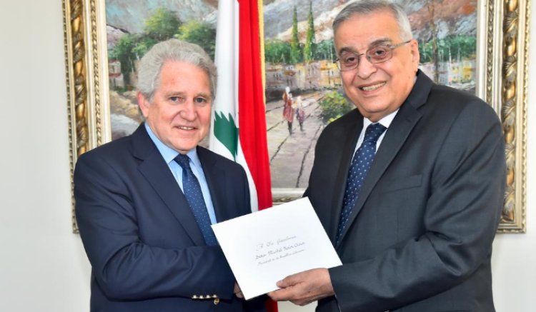 بوحبيب تسلم أوراق اعتماد سفيري باكستان واسبانيا
