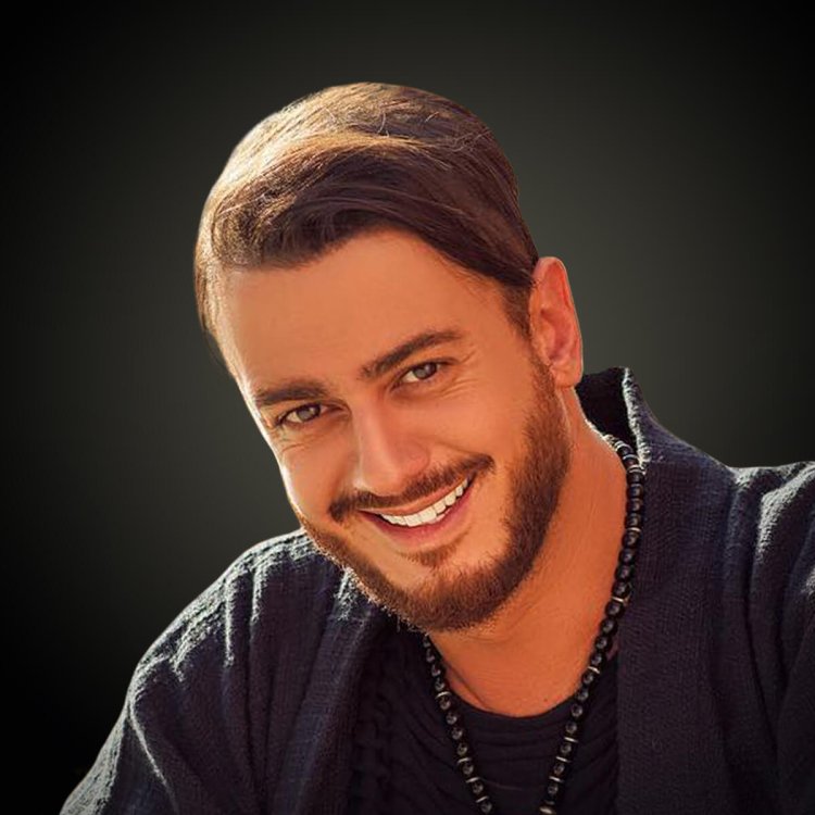 سعد لمجرد يحتفل بمليار مشاهدة لـ "لمعلم"