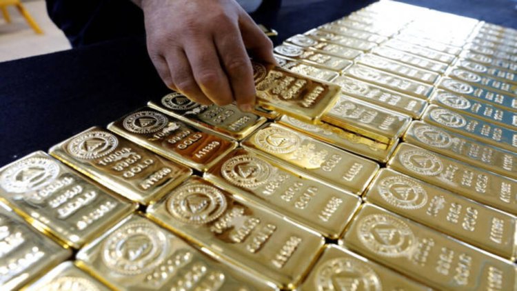 الذهب عند أدنى مستوى في 4 أسابيع وسط تزايد توقعات رفع الفدرالي للفائدة