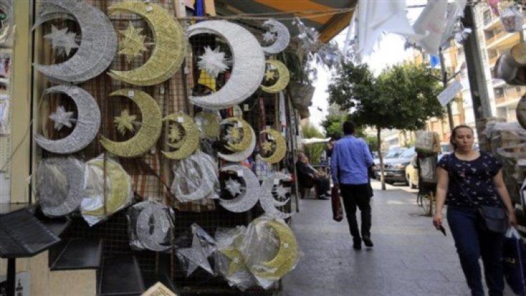تعدّد الفتاوى في شأن الأموال المحجوزة: الزكاة بـ"شيك مصرفي"