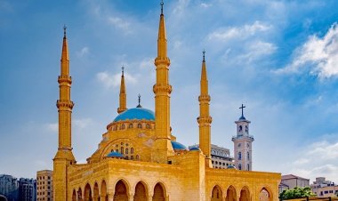 بالصور: صلاة عيد الفطر في مسجد محمد الأمين بحضور ميقاتي وشخصيات سياسية
