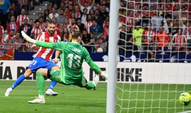 أتلتيكو مدريد يحسم ديربي العاصمة ويثأر من ريال مدريد