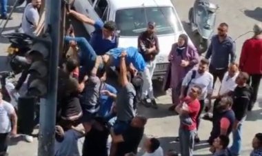 صعقته الكهرباء... والسبب: صورة مرشّح!