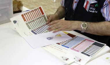 الممانعة لا تتقبّل الخسارة.. وجنبلاط يدعو لأولوية خطة الاصلاح