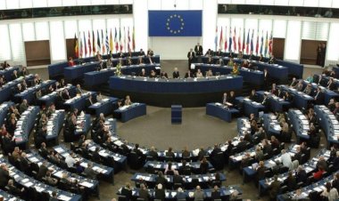 لافروف: رغبة كييف في الانضمام إلى الاتحاد الأوروبي ليست بريئة !