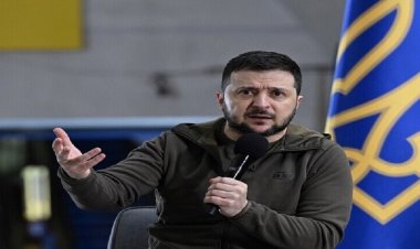 "إطاحة زيلينسكي".. هدف روسي فعلي أم مناورة جديدة من موسكو؟