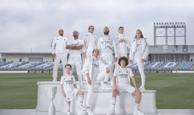بالصور : نادي ريال مدريد يكشف عن قميصه للموسم المقبل !