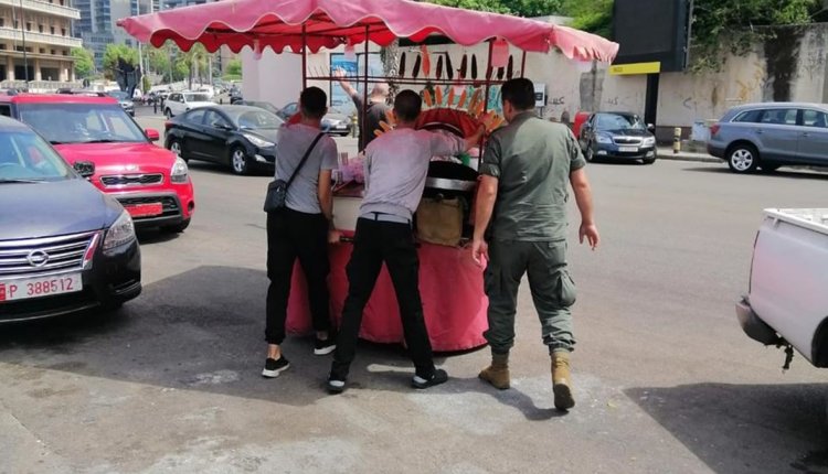 بالصور: بلدية بيروت تلاحق المتسوّلين والباعة المتجوّلين وماسحي الأحذية