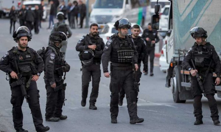 عملية طعن في مستوطنة إسرائيلية توقع 3 قتلى و3 جرحى