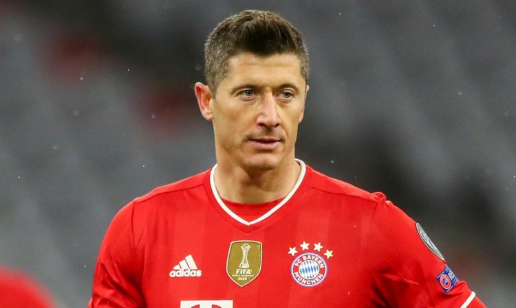 ليفاندوفسكي "يفجرها" ويرفض الاستكمال مع بايرن ميونيخ