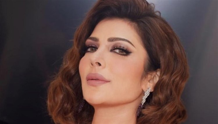 اصالة نصري تنادي ابنها خالد على المسرح امام 14 ألف شخص: "وين لودي؟