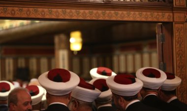 قضاة الشرع مفلسون والمفتي يغلق أبوابه