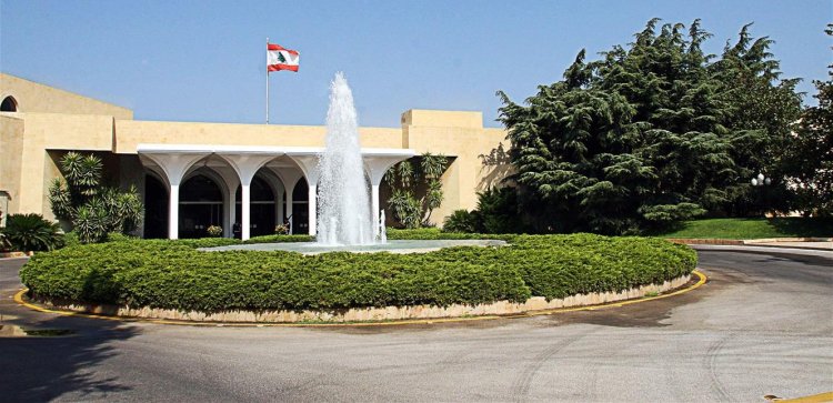 الدعوة الى الاستشارات بعد انتهاء زيارة هوكشتاين