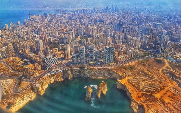 صقر يطالب السياسيين بأخذ "فرصة" كي يستفيد لبنان والاهتمام بالسياحة الداخلية