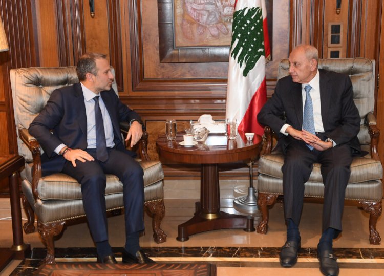 اجتماعات مُكثفة للكتل النيابية.. و"الأجواء ايجابية" بين برّي وباسيل!