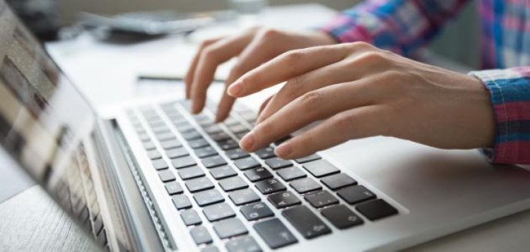 هل بات جذب القراء هدفا ولو على حساب الإنسانية؟