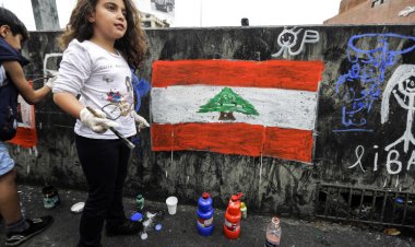 أطفالنا «كبش محرقة» الانهيار