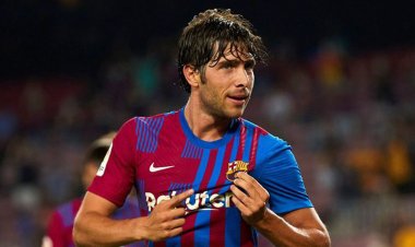 رسميا : برشلونة يجدد عقد روبيرتو
