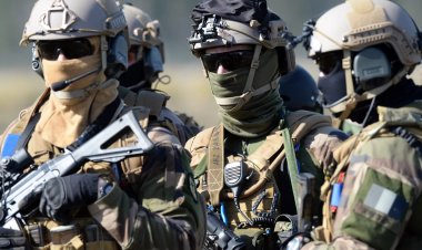 فسخ معاهدة التعاون الدفاعي بين فرنسا ومالي