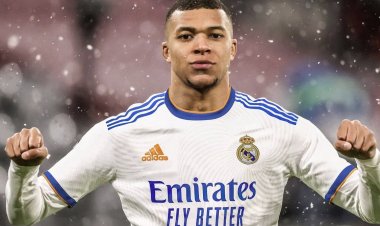 هل يلعب مبابي لريال مدريد مستقبلا؟ بيريز يجيب