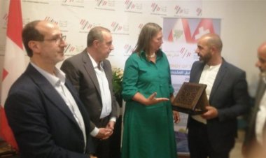 سفيرة سويسرا تضع حجر الأساس لمشروع توليد الطاقة لبئر مياه الشفة في النبي شيث