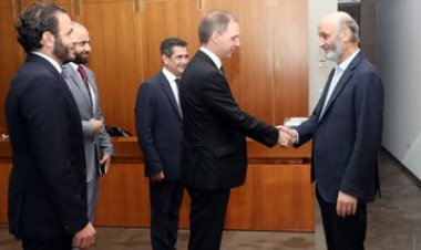 كولارد يلتقي جعجع مودعاً وبحث في المستجدات السياسية