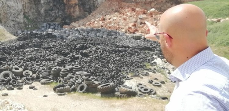 حرْق الإطارات في معمل وادي الكفور ينشط مجدداً... والسرطان أيضاً