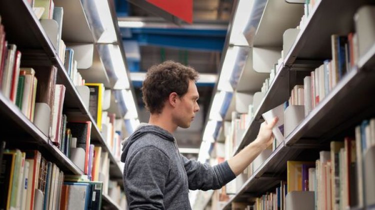 أوكرانيا تقيّد تداول الكتب والموسيقى الروسية