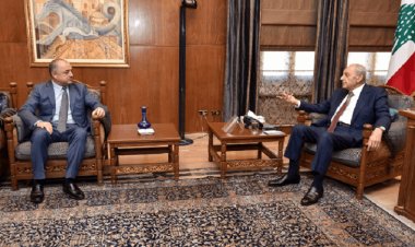بري استقبل بو صعب ووزير الخارجية القطري والسفير البريطاني