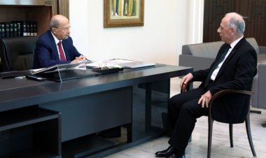 عون بحث مع وزير الدفاع شؤوناً امنية وسبل تحسين أوضاع العسكريين