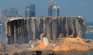 بعد الحريق في محيط الإهراءات.. هذا ما اوضحه الدفاع المدني