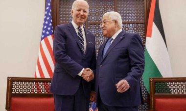 بايدن يدعم إقامة دولة فلسطينية وعباس يحذر من "نفاد الوقت"