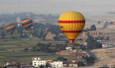 سقوط منطاد في الأقصر.. والسلطات المصرية تحقق