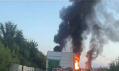حريق كبير بمستودع نفط في دونيتسك بعد قصف أوكراني