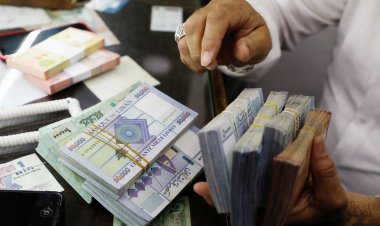 "بانتظار اقرار الموازنة".. اللجنة الوزارية تقر المساعدات المالية لموظفي القطاع العام