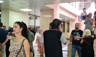 بالفيديو: محتجون يقتحمون وزارة الطاقة.. وإشكال مع الموظفين!