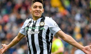 أتليتيكو مدريد يضم الظهير الأرجنتيني مولينا