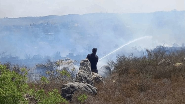 حريق داخل الاحراج في دوحة عرمون