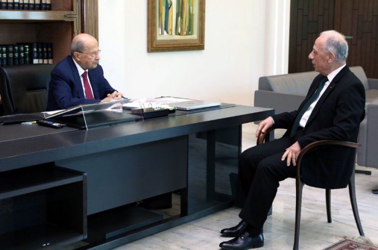 عون بحث مع وزير الدفاع شؤوناً امنية وسبل تحسين أوضاع العسكريين