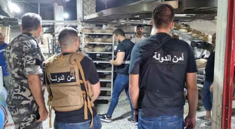 اقفال متجر وتوقيف صاحبه لتلاعبه بسعر ربطة الخبز !