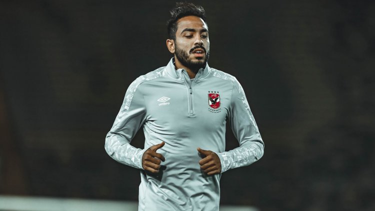 "فيفا" يخطر الزمالك بإيقاف محمود كهربا 6 أشهر