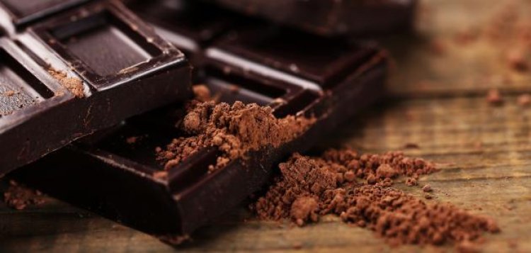 خبيرة تغذية تكشف الخصائص المفيدة للشوكولاتة الداكنة